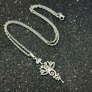 Lotus necklace